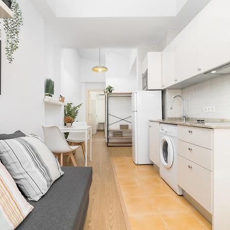 Precioso Apartamento Con Habitacion Separada En Centro Historico De Málaga Eksteriør bilde