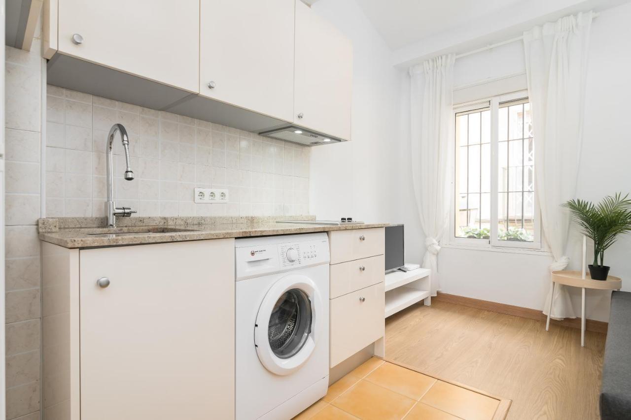 Precioso Apartamento Con Habitacion Separada En Centro Historico De Málaga Eksteriør bilde